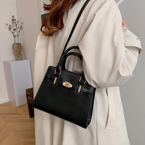 Borsa a Spalla da Donna in Morbida Pelle PU Elegante Minimalista Grande Capacità Borsa a Mano Tracolla Con Chiusura in Metallo