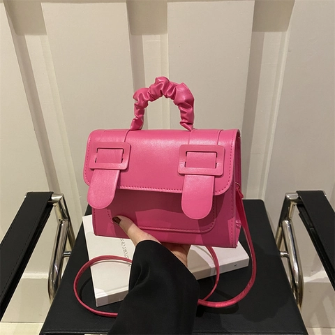 Minimalistische PU Leren Dames Schoudertas Met Geplooide Scrunchie Handgreep Dubbele Gesp Flap Woon-werkverkeer Crossbodytas
