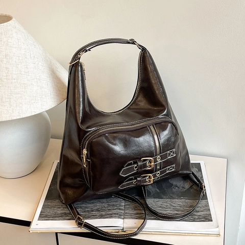 Retro Schultertasche aus PU Leder für Damen Große Kapazität Vintage Hobo Tasche mit Schnalle Dekor Multi Reißverschluss Tote