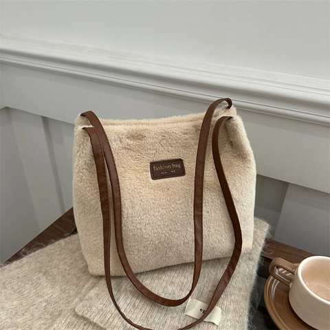 Fashion Women Plush Faux Fur Underarm Bag Soft Tote Shoulder Bag Solid Color Winter Fleece Handbag With Pendant For Daily Use