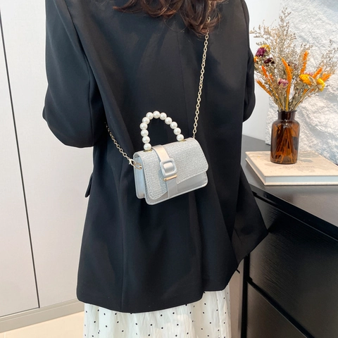 Borsa a Tracolla da Donna Con Manico di Perle e Catena in Pelle PU Glitter Mini Borsa Quadrata Elegante per Feste e Banchetti