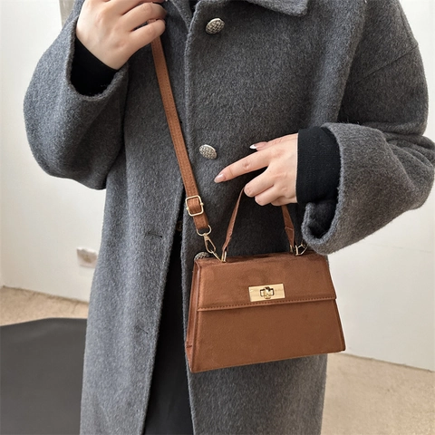 Damen Retro PU Leder Quadratische Umhängetasche Matte Textur Handtasche Mit Klappenschloss Pendler Kleine Schultertasche