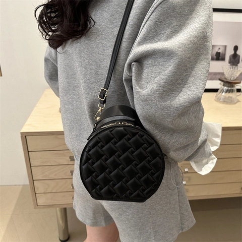 Damen Runde Gesteppte Umhängetasche Mode PU Leder Gewebte Textur Umhängetasche Mit Griff Stilvolle Kleine Kreis Handtasche