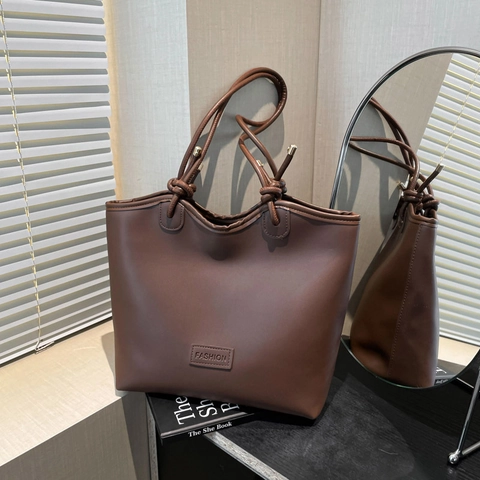 Women Large Capacity PU Leather Tote Bag Retro Minimalist Casual Shoulder Bag With Knot Handle Fashion Commuter Handbag