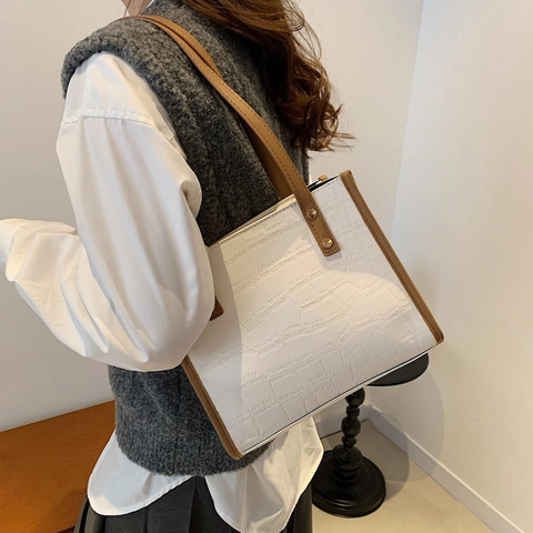 Sac Fourre-tout en Nylon Motif Crocodile Vintage Pour Femmes Grande Capacité Sac à Épaule Sous le Bras Fermeture Éclair