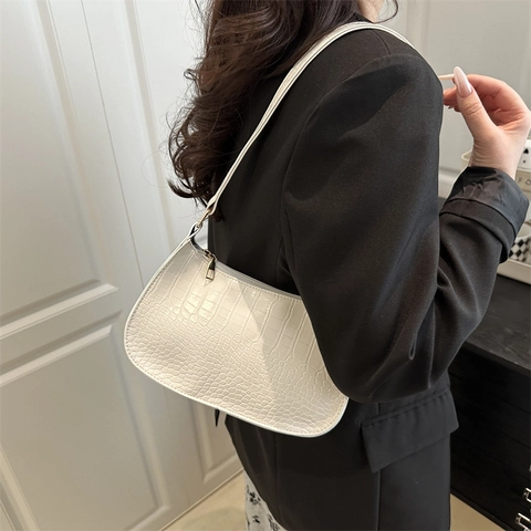 Women Retro Croc Pattern PU Leather Underarm Bag Solid Color Large Capacity Shoulder Bag Minimalist Fashion Hobo Bag