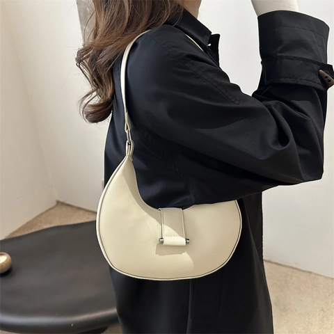 Modern PU Leather Crescent Shoulder Bag For Women Minimalist Solid Color Hobo Underarm Handbag Versatile Casual Commute Tote Bag