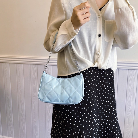 Women Quilted Rhombic PU Leather Underarm Bag Fashion Casual Shoulder Bag With Silver Metal Chain Strap Baguette Handbag