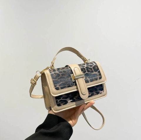 Vintage Leopard Print PU Leather Square Shoulder Bag For Women Fashion Crossbody Handbag With Metal Buckle Daily Commute Purse