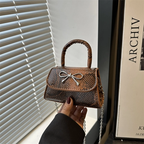 Mini Borsa a Tracolla Donna Pelle PU Motivo Serpente Fiocco Argento Catena Metallo Urban Casual Piccola Borsa Quadrata