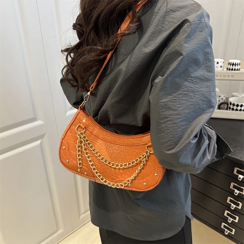 Petit Sac Sous L'Aisselle en Similicuir PU Motif Crocodile Pour Femmes Sac à Épaule Vintage Demi-Lune Avec Chaîne Dorée