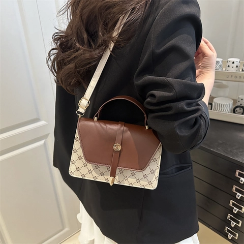 Borsa a Tracolla da Donna Retro Monogramma Moda in Pelle PU Piccola Borsa Quadrata Elegante Borsa a Spalla Patchwork Borsa a Mano per Donna Quotidiano Viaggio