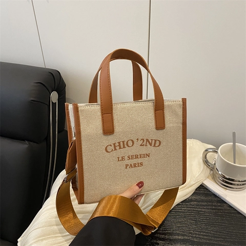 Urbaner Minimalismus Nylon Bedruckt Buchstabe Kleine Quadratische Umhängetasche Für Damen Mode Große Kapazität Handtasche