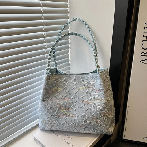 Sac Cabas Femme en Nylon Grande Capacité Style Japonais Ins Minimaliste Sac à Épaule Brodé Motif Losange Anse Tressée