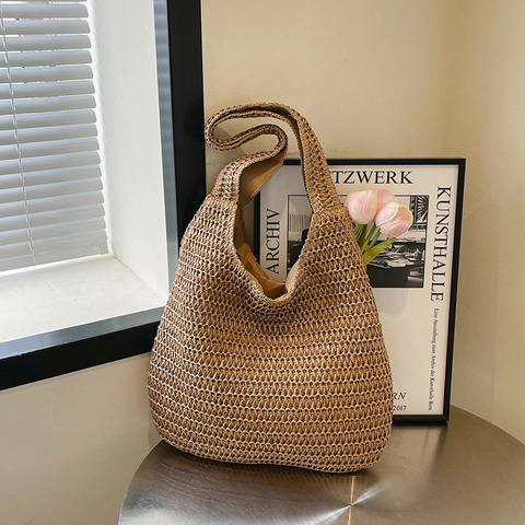 Borsa a Tracolla in Paglia Fatta a Mano Grande Capacità Borsa da Spiaggia Estiva Con Decorazione in Sciarpa di Raso per Donna