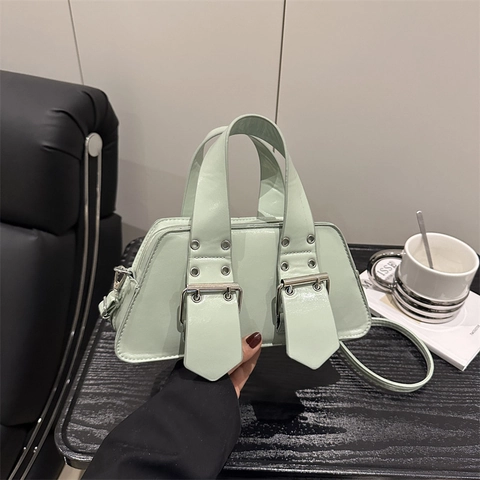 Borsa a Tracolla da Donna in Pelle PU con Rivetti Borsa a Mano Piccola Quadrata a Tinta Unita Trendy Borsa Urban Chic 2025
