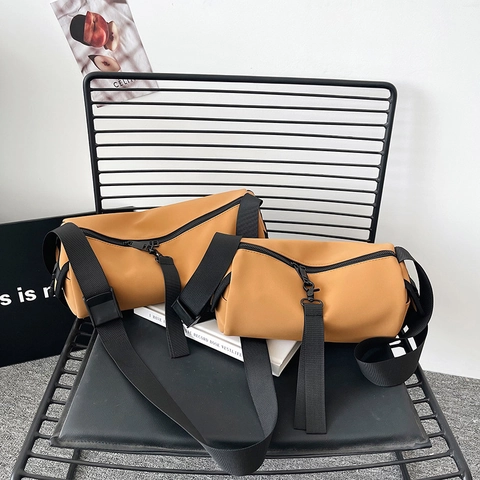 Dames Mat PU Leer Cilinder Schoudertas Grote Capaciteit Minimalistisch Casual Crossbody Emmer Tas Stedelijke Stijl Tote Bag