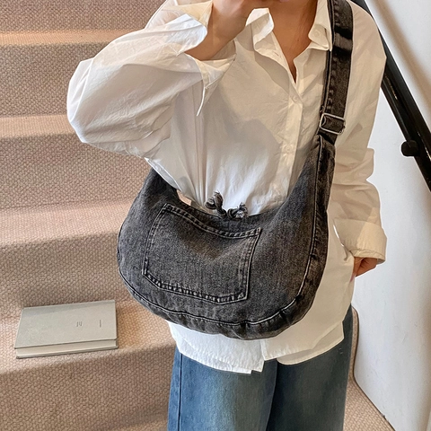 Women Large Capacity Denim Crescent Shoulder Bag Casual Vintage Hobo Crossbody Bag With Adjustable Strap Denim Tote Bag