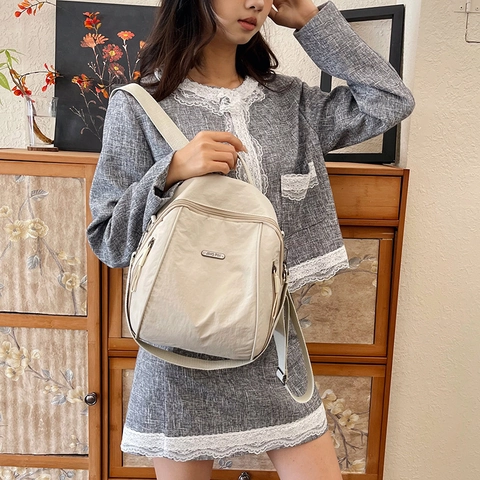 Zaino in Pelle PU Minimalista da Donna Grande Capacità Leggero Multitasche Borsa per la Scuola Viaggio Moda Quotidiana
