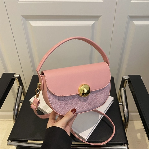 Damen Gespleißte Pailletten Satteltasche Mode Halbkreis PU Leder Umhängetasche Mit Eleganten Goldkugel Schnalle