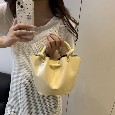 Women Minimalist PU Leather Pleated Bucket Bag Knot Handle Solid Color Shoulder Crossbody Bag Fashion Daily Handbag