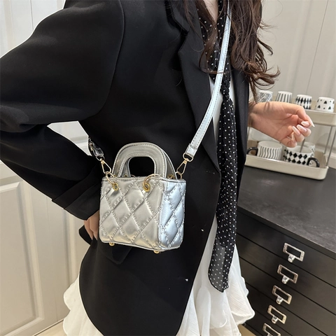 Mini Gesteppte Schultertasche PU-Leder Luxus Gitter Umhängetasche Goldene Hardware Mode Elegante Kleine Quadratische Geldbörse