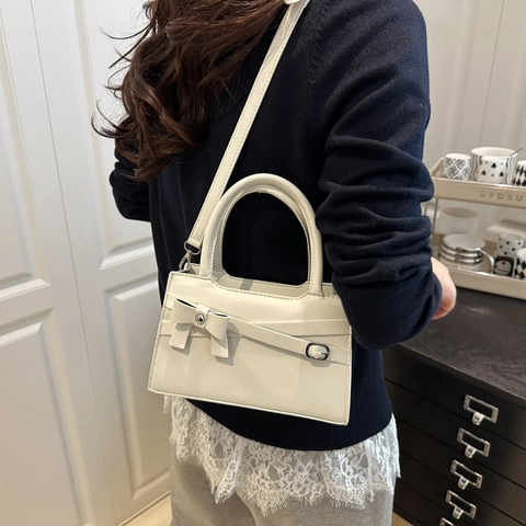 Women Stylish PU Leather Bow Shoulder Bag Casual Small Square Handbag With Detachable Strap Chic Urban Crossbody Bag