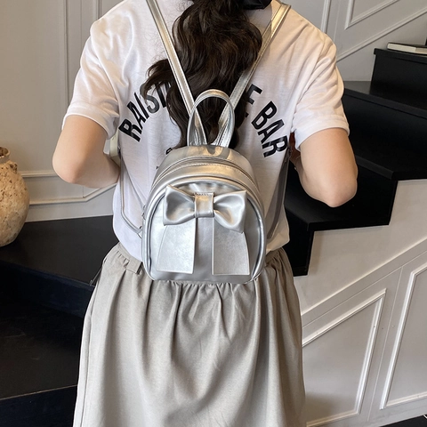Mochila de Moda con Lazo Mini para Mujer Urbana Simple Cuero PU Pequeña Mochila para Uso Diario Casual Elegante Color Sólido Bolso
