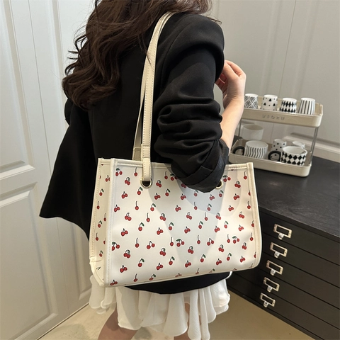 Borsa a Spalla Tote da Donna in Pelle PU con Stampa Ciliegie Stile Dolce Grande Capacità Borsa Casual Uso Quotidiano