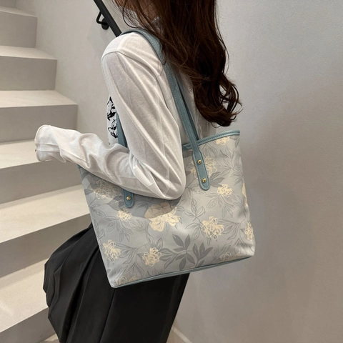 Damen Große Kapazität PU Leder Blumen Bedruckte Tragetasche Minimalistische Schultertasche Casual Handtasche Für Den Alltag
