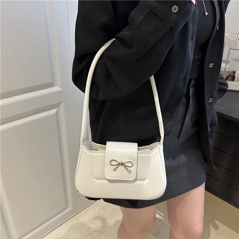 Sac Sous l'Aisselle pour Femmes Décor Nœud Papillon en Cuir PU Mode Grande Capacité Sac à Épaule Tendance