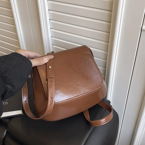 Borsa a Tracolla a Sella in Pelle PU Vintage per Donna Elegante Borsa a Tracolla con Patta Magnetica Retro Chic Borse per Pendolari