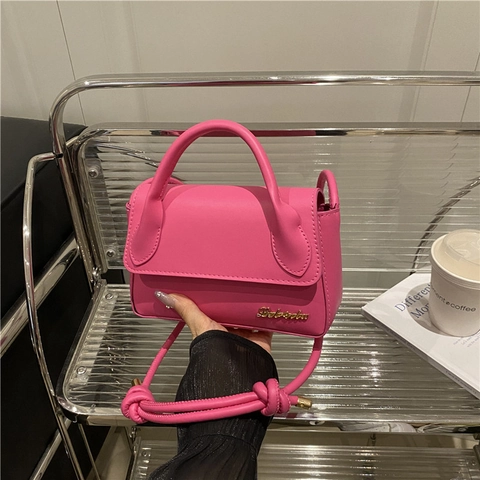 Minimalistische PU-Lederen Kleine Vierkante Schoudertas Voor Dames Mode Stedelijke Crossbody Handtas Met Geknoopte Riem