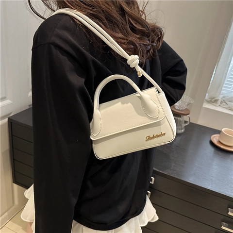 Minimalistische PU-Lederen Kleine Vierkante Schoudertas Voor Dames Mode Stedelijke Crossbody Handtas Met Geknoopte Riem