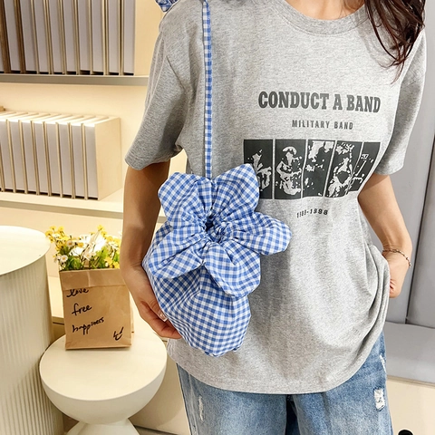 Borsa a Spalla da Donna in Nylon a Quadretti Con Coulisse Apertura a Volant Floreali Piccola Borsa a Secchiello a Tracolla Casual per Vacanza