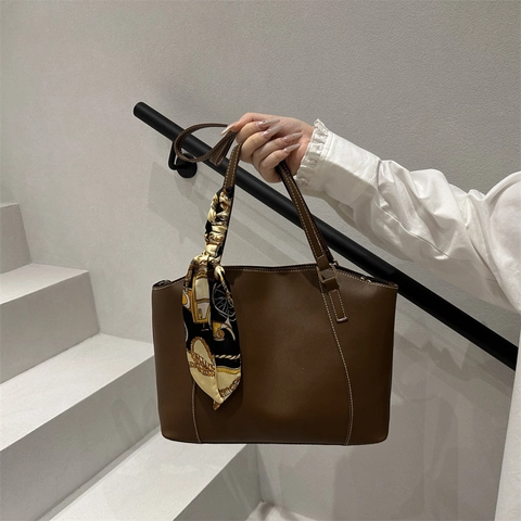 Damen Vintage PU Leder Tragetasche Große Kapazität Schultertasche Mit Seidenschal Dekor Kontrastnähte Lässige Pendlertasche