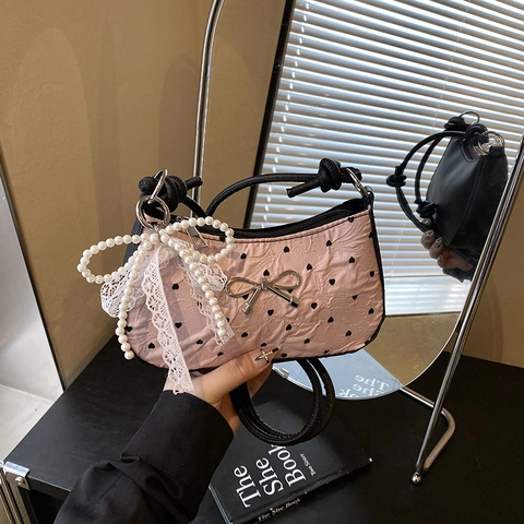 Sac Sous le Bras Plissé Rose Doux pour Femmes Avec Nœud Motif Cœur Sac à Épaule Avec Pendentif en Perle Artificielle et Dentelle