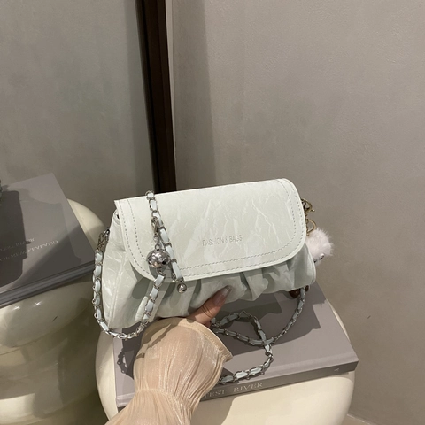 Women Ruched PU Leather Shoulder Bag Urban Minimalist Chain Crossbody Bag Fashion Flap Square Bag With Plush Charm For Daily Use