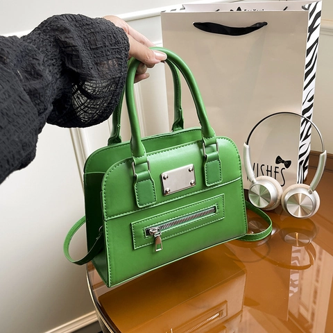 Fashion PU Leather Motorcycle Tote Bag For Women Urban Minimalist Solid Color Shoulder Crossbody Bag With Metal Decor