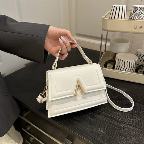 Women PU Leather Small Square Bag Simple Solid Color Flap Crossbody Bag With Metal Buckle Stitching Daily Shoulder Handbag