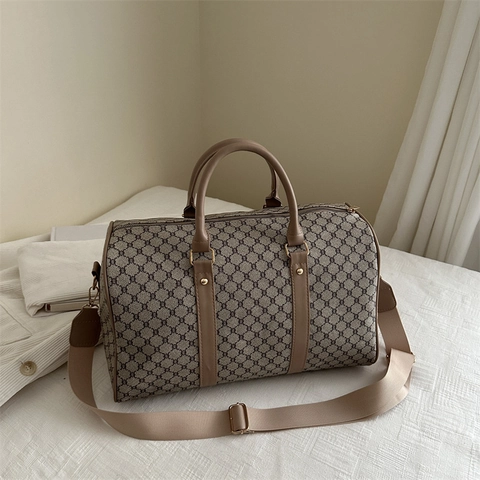Large Capacity PU Leather Travel Bag Vintage Monogram Duffel Bag For Women Men Multi-functional Weekend Sports Fitness Handheld Crossbody Bag