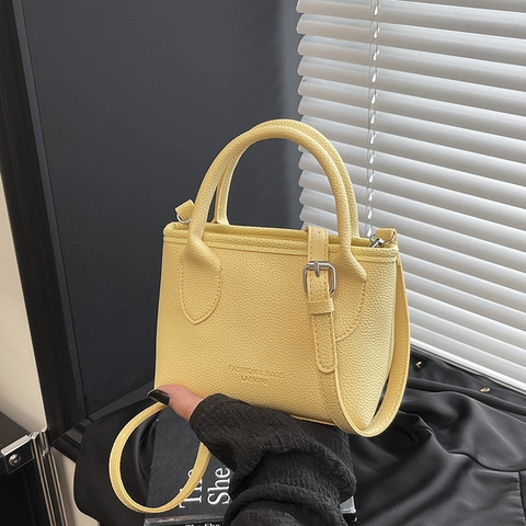 Borsa a Secchiello da Donna in Pelle PU con Motivo Litchi Elegante Borsa a Spalla Tracolla Con Ciondolo a Fiocco in Pizzo e Perle Artificiali