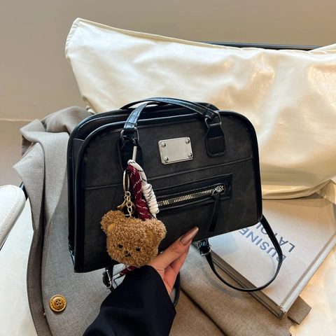 Vintage Large Capacity Nylon Tote Bag For Women Retro Multi-functional Shoulder Bag Commuter Handbag With Plush Bear Pendant