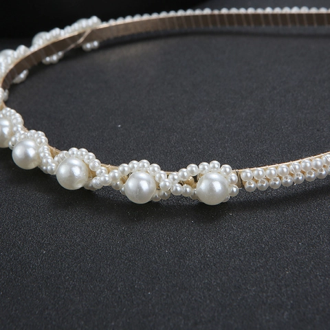 Elegant Metal Alloy Headband With Artificial Pearl Hand-Wound Hair Band For Women Wedding Party Elegant Hair Accessories