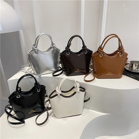 Bolso Bombonera de Cuero PU Elegante para Mujer Bolso Bandolera Minimalista de Color Sólido Bolso de Mano con Nudo de Tendencia para Diario