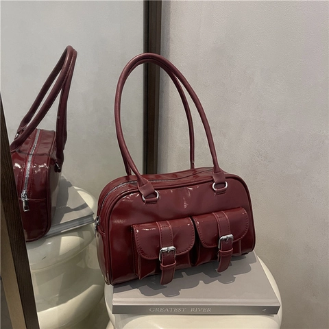 Borsa a Tracolla da Donna in Pelle PU Lucida Retro Grande Capacità Boston Handbag Con Tasche Frontali Simmetriche Sottobraccio