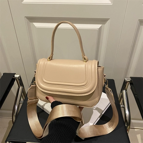 Borsa a Spalla Quadrata in Pelle PU Minimalista Urbana da Donna Borsa a Tracolla alla Moda con Patta e Tracolla Larga in Tessuto