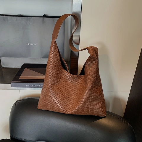 Large Capacity Woven Tote Bag For Women PU Leather Solid Color Hobo Shoulder Bag With Small Zipper Pouch Commuting Bag