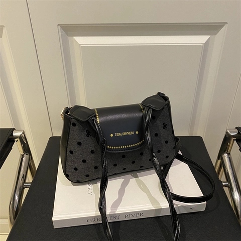 Koreanische Trendy Punktmuster Damen Schultertasche PU Leder Große Kapazität Unterarm Umhängetasche 2025 Herbst Mode Handtasche