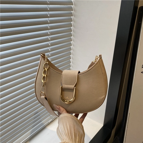Bolso de Hombro de Axila de Cuero PU Color Sólido para Mujer Bolso Hobo de Media Luna Vintage Con Hebilla de Metal Dorado y Cadena